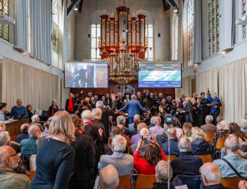 Staande ovatie voor musici vrijheidsconcert