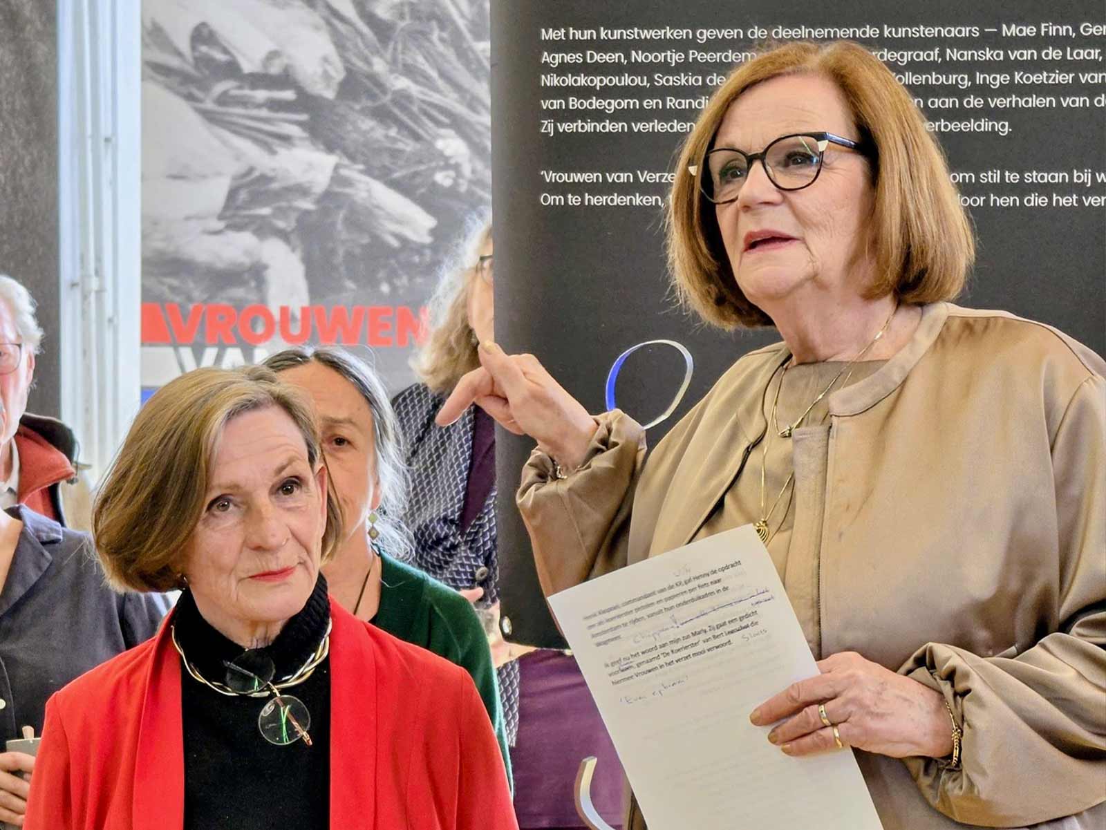 Germaine en Marly Trigallez bij officiële opening (foto Jan Osinga)